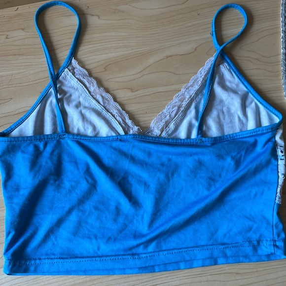 Cute medium sized lightweight used tank - Picture 2 of 3